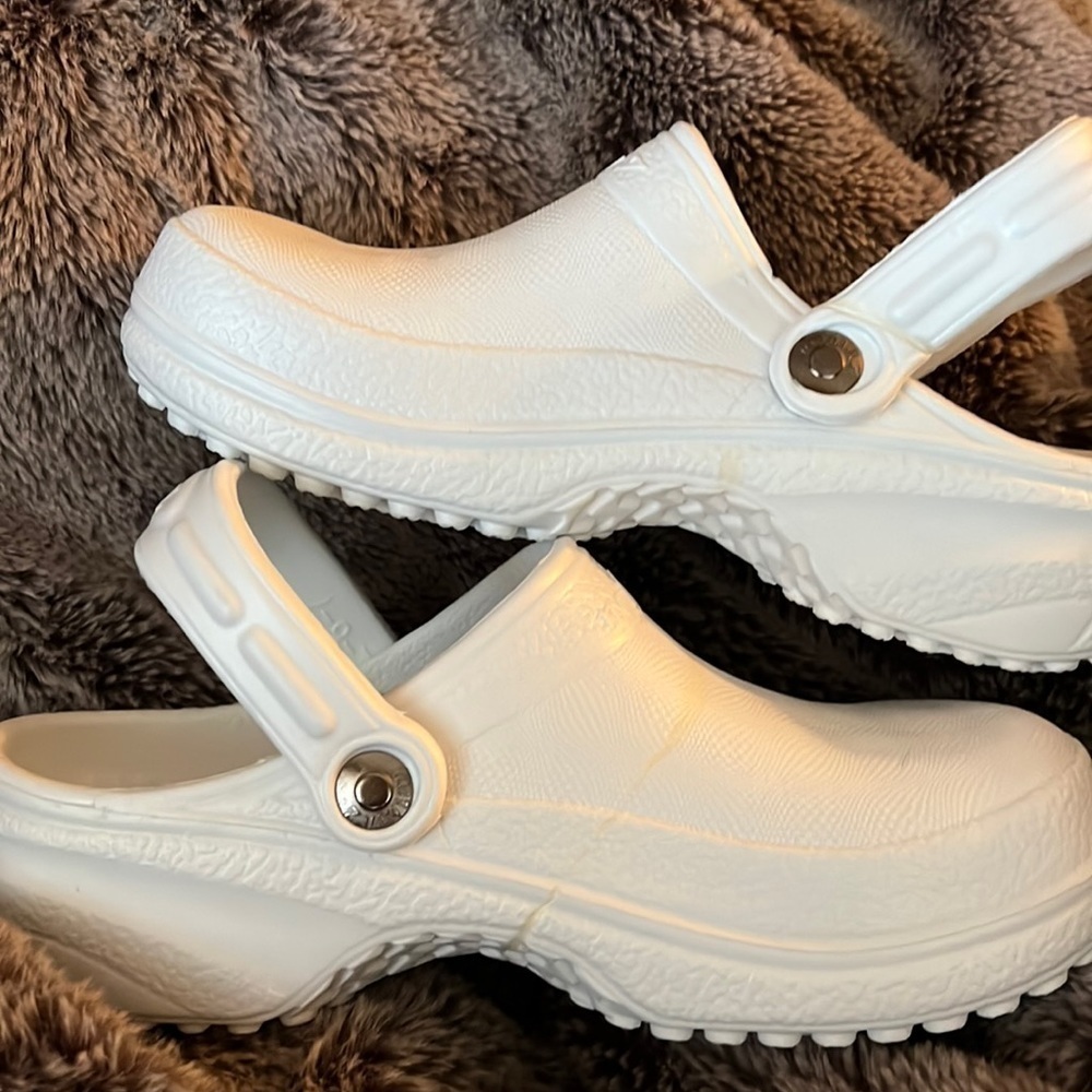 ✨nothinZ Unisex Kids or Ladies Comfort Clogs Sandals NEW - Picture 6 of 8